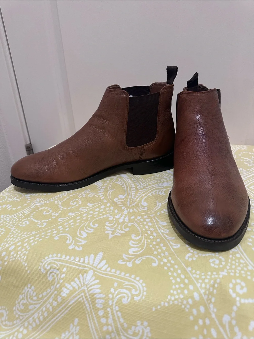 Frye Tyler Flex Leather Chelsea Ankle Boots